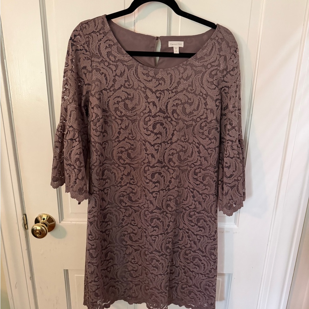 Garnet Hill Mauve Lace Shift Dress with Bell Sleeves